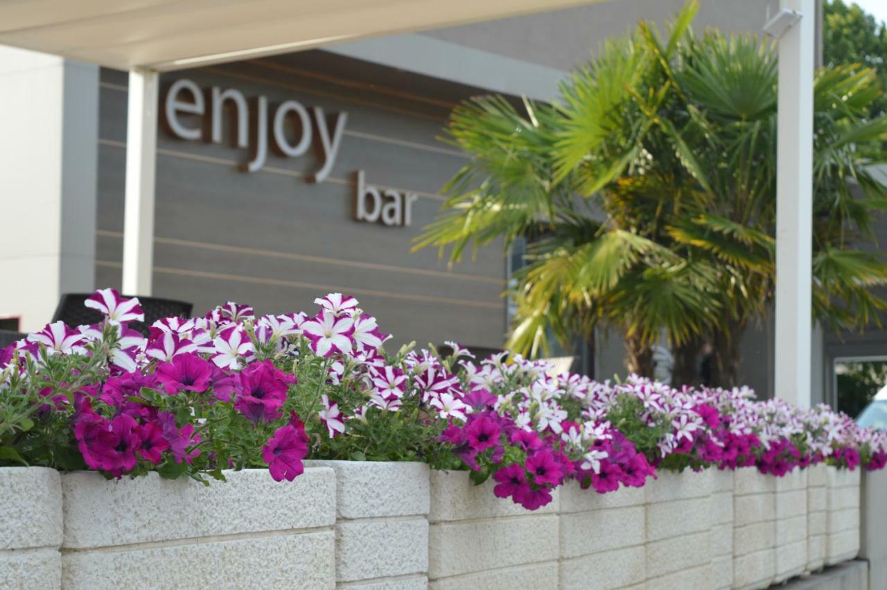 Hotel Enjoy Polesella Exterior photo